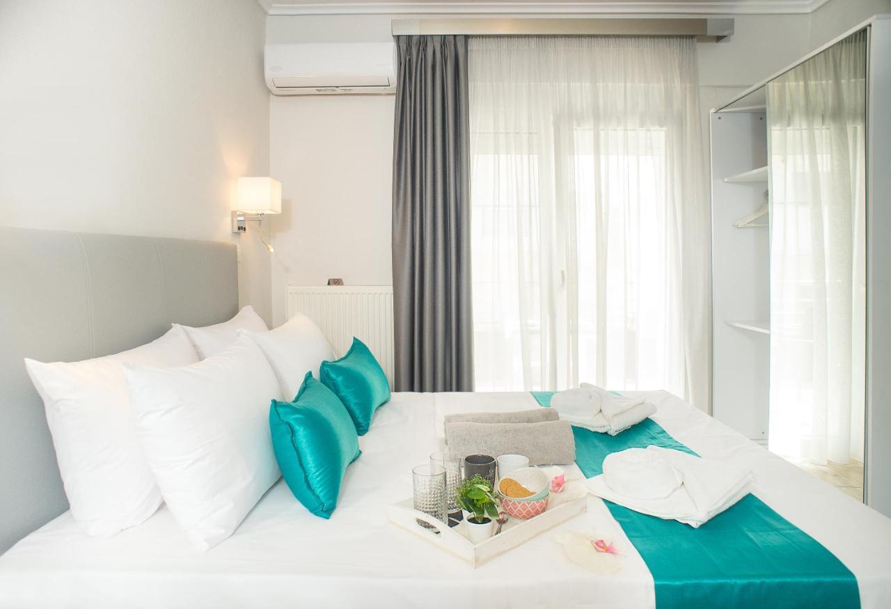 Lux Vip Apartments Peraía Екстериор снимка