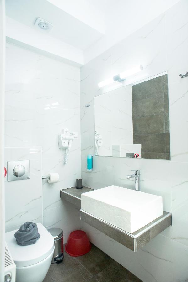 Lux Vip Apartments Peraía Екстериор снимка