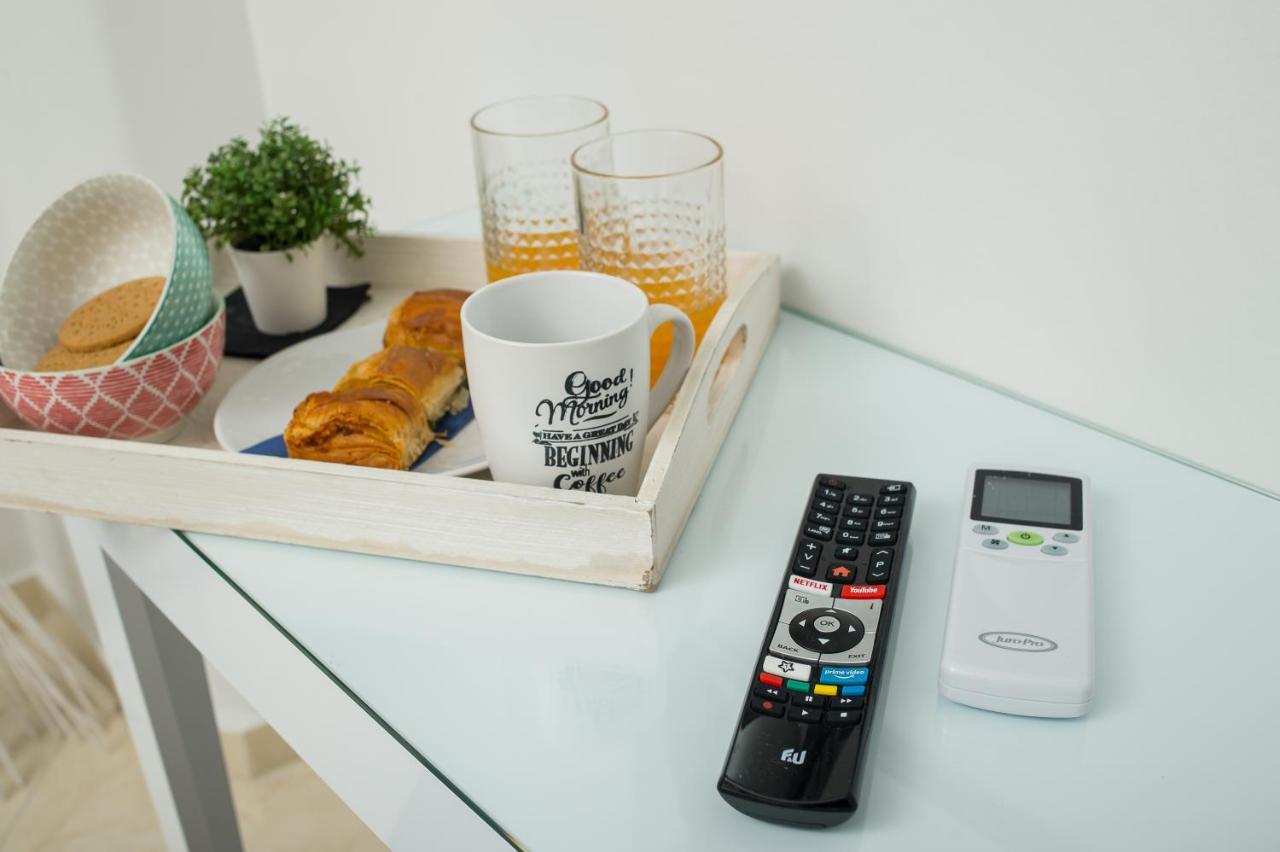 Lux Vip Apartments Peraía Екстериор снимка